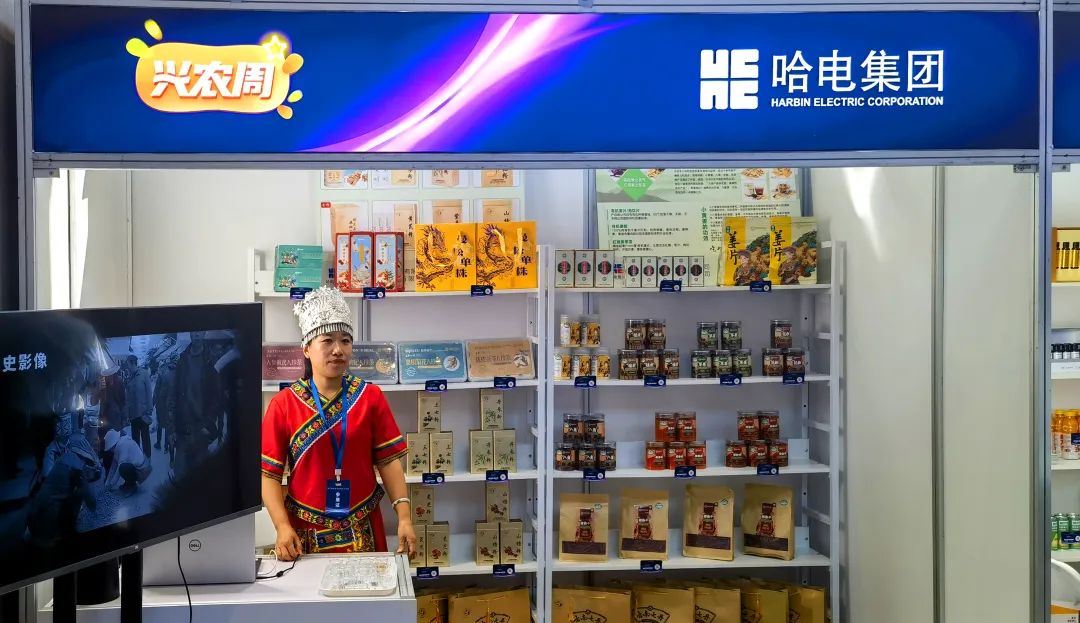 AC79F0ADC9DEB1CA1EEB20C78C5_2590D5D3_1D75A.jpg?e= 图片